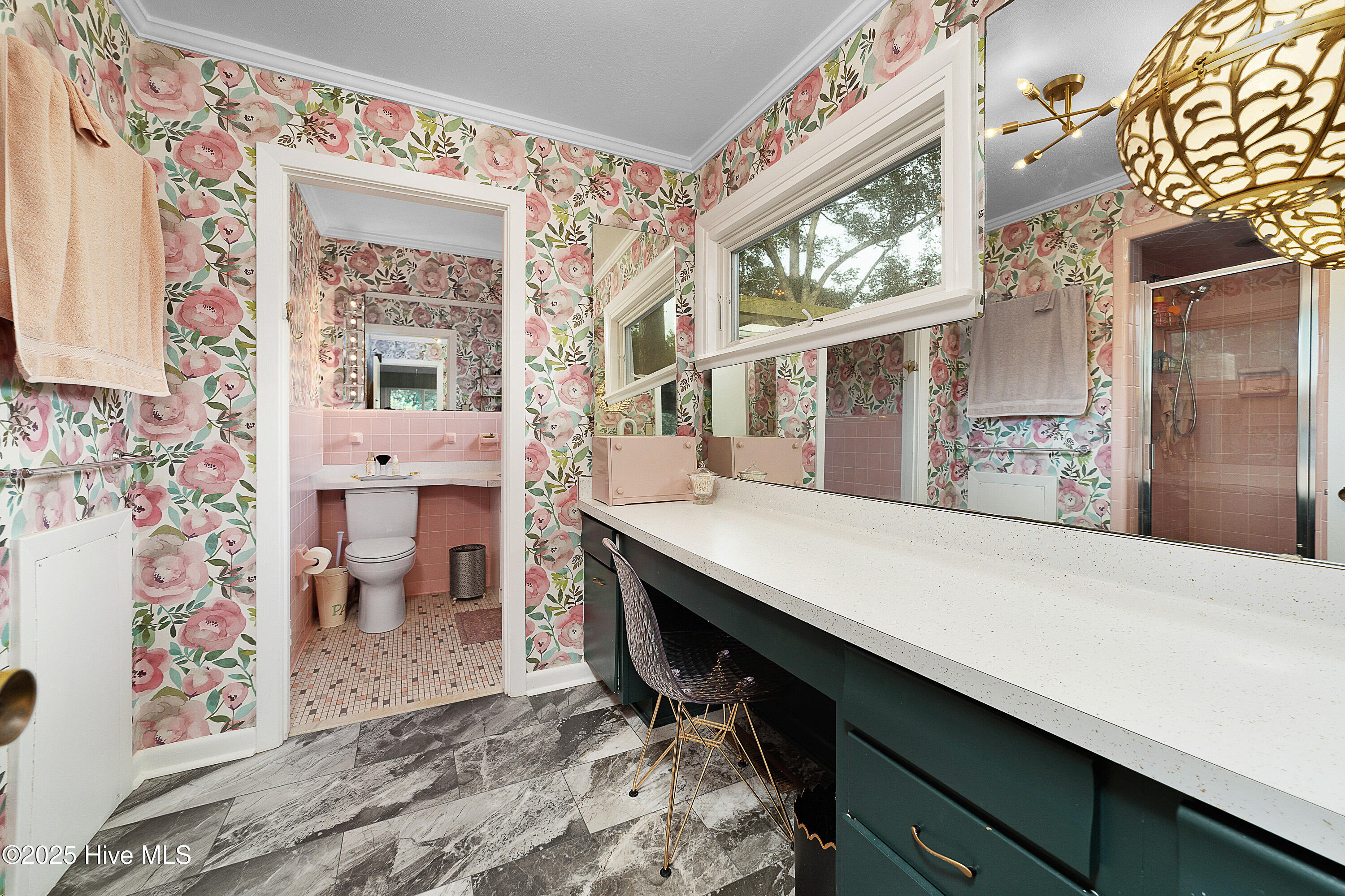 4507 Country Club Road Trent Woods, NC 28562 - Photo 12 of 27 Owners Bathroom