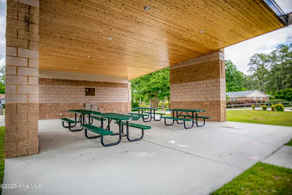 $400,000 | 4507 Country Club Road, Trent Woods, NC 28562