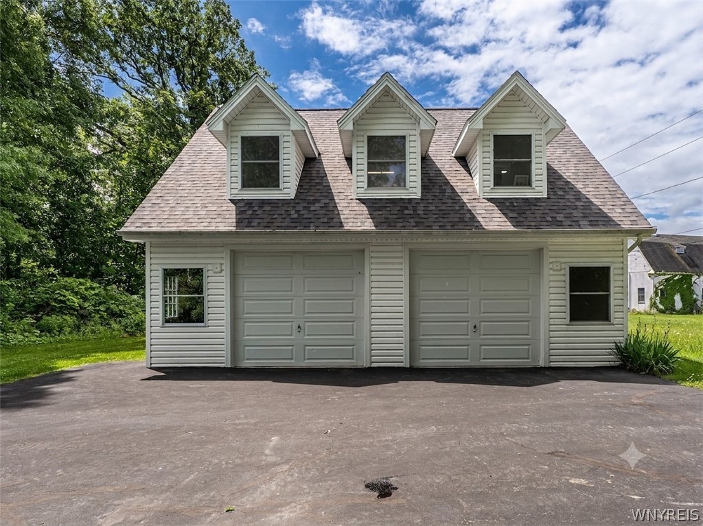629 Lake Road Porter, NY 14174 - Photo 39 of 49 Garage/Studio
