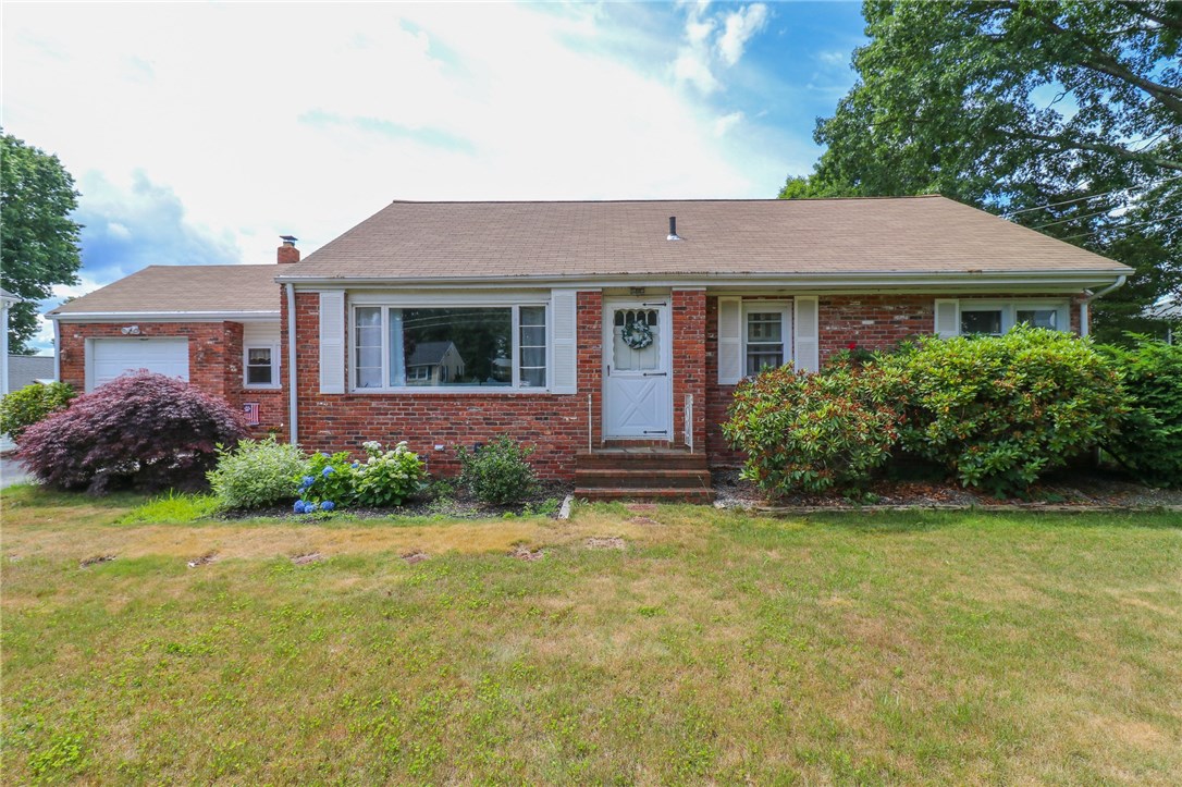 160 Rabbitt Hill Road Cumberland, RI 02864 - Photo 1 of 38