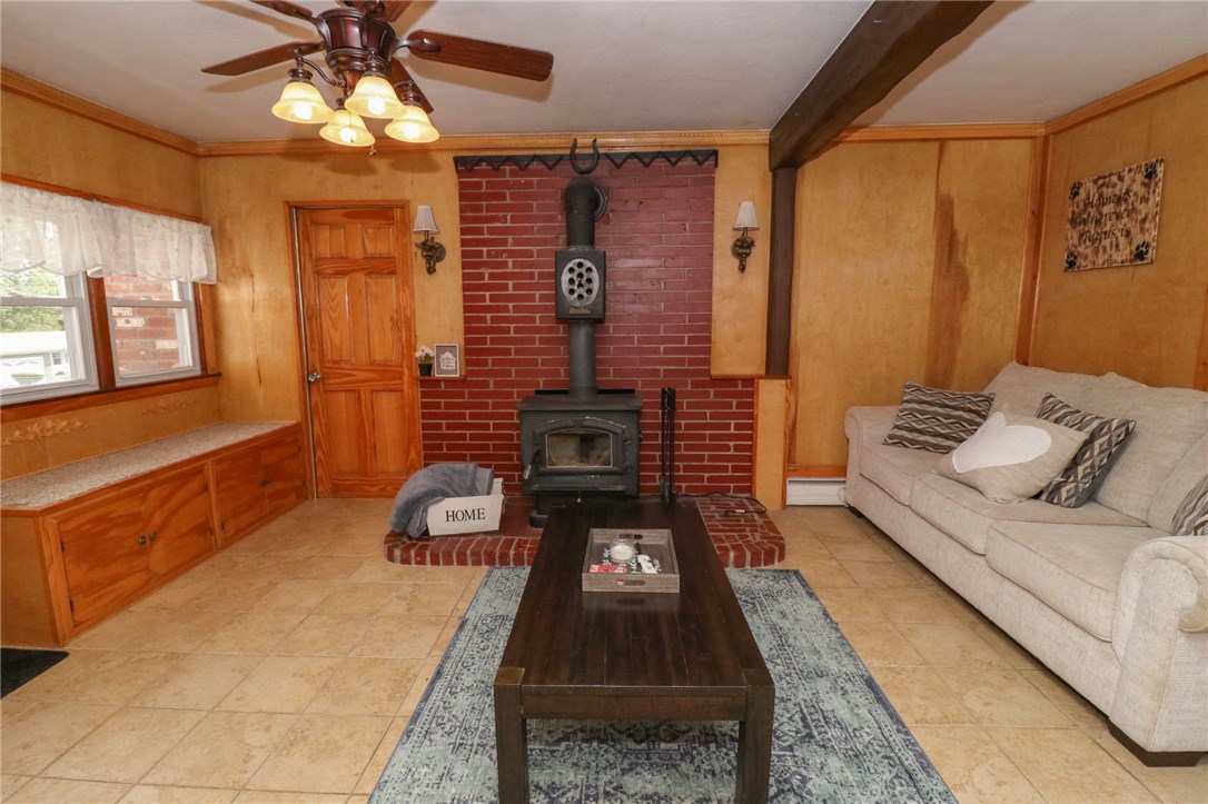 160 Rabbitt Hill Road Cumberland, RI 02864 - Photo 13 of 38