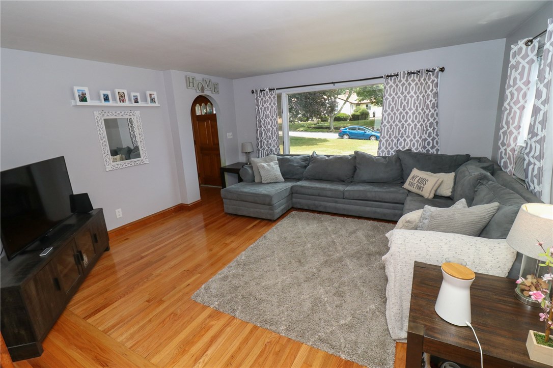 160 Rabbitt Hill Road Cumberland, RI 02864 - Photo 22 of 38