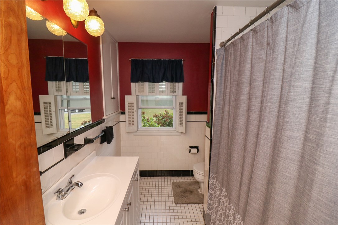 160 Rabbitt Hill Road Cumberland, RI 02864 - Photo 29 of 38