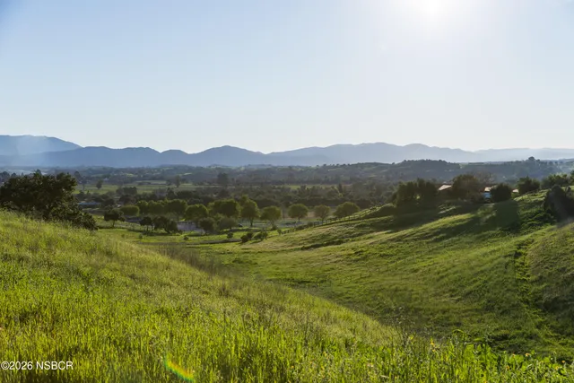 $1,795,000 | 2865 North Refugio Road, Santa Ynez, CA 93460