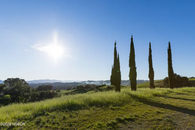 $1,795,000 | 2865 North Refugio Road, Santa Ynez, CA 93460