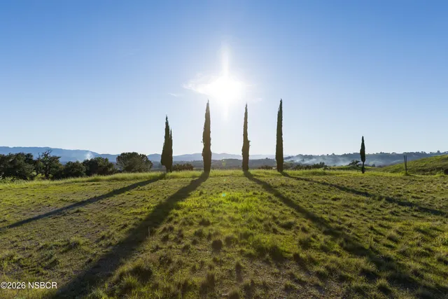 $1,795,000 | 2865 North Refugio Road, Santa Ynez, CA 93460