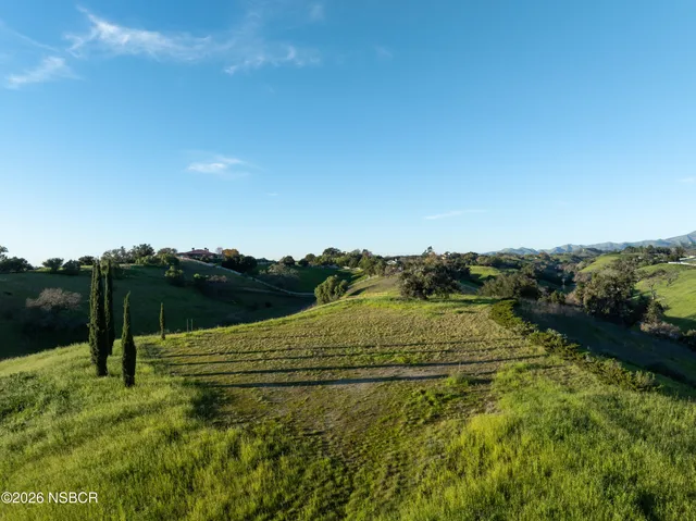 $1,795,000 | 2865 North Refugio Road, Santa Ynez, CA 93460