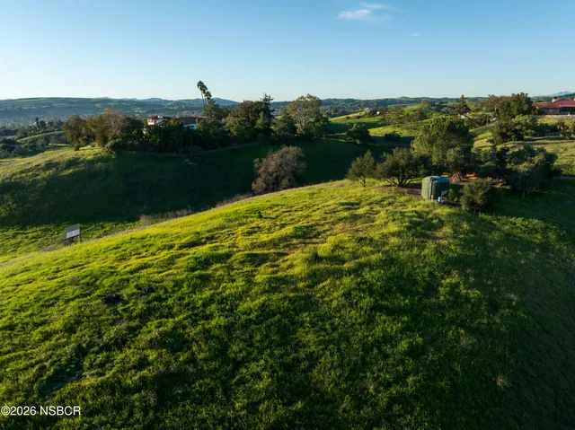 $1,795,000 | 2865 North Refugio Road, Santa Ynez, CA 93460