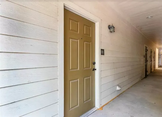 $1,375 | 602 Cherry Street, College Station, TX 77840