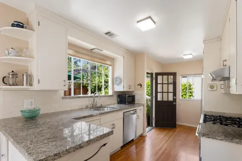 $1,998,000 | 2110 Bowdoin Street, Palo Alto, CA 94306