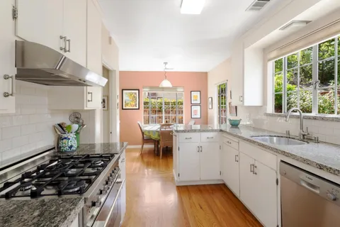 $1,998,000 | 2110 Bowdoin Street, Palo Alto, CA 94306