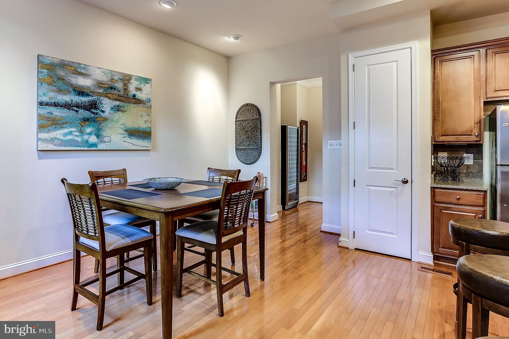 5763 Richards Valley Road Ellicott City, MD 21043 - Photo 5 of 16 Gallery Image 5