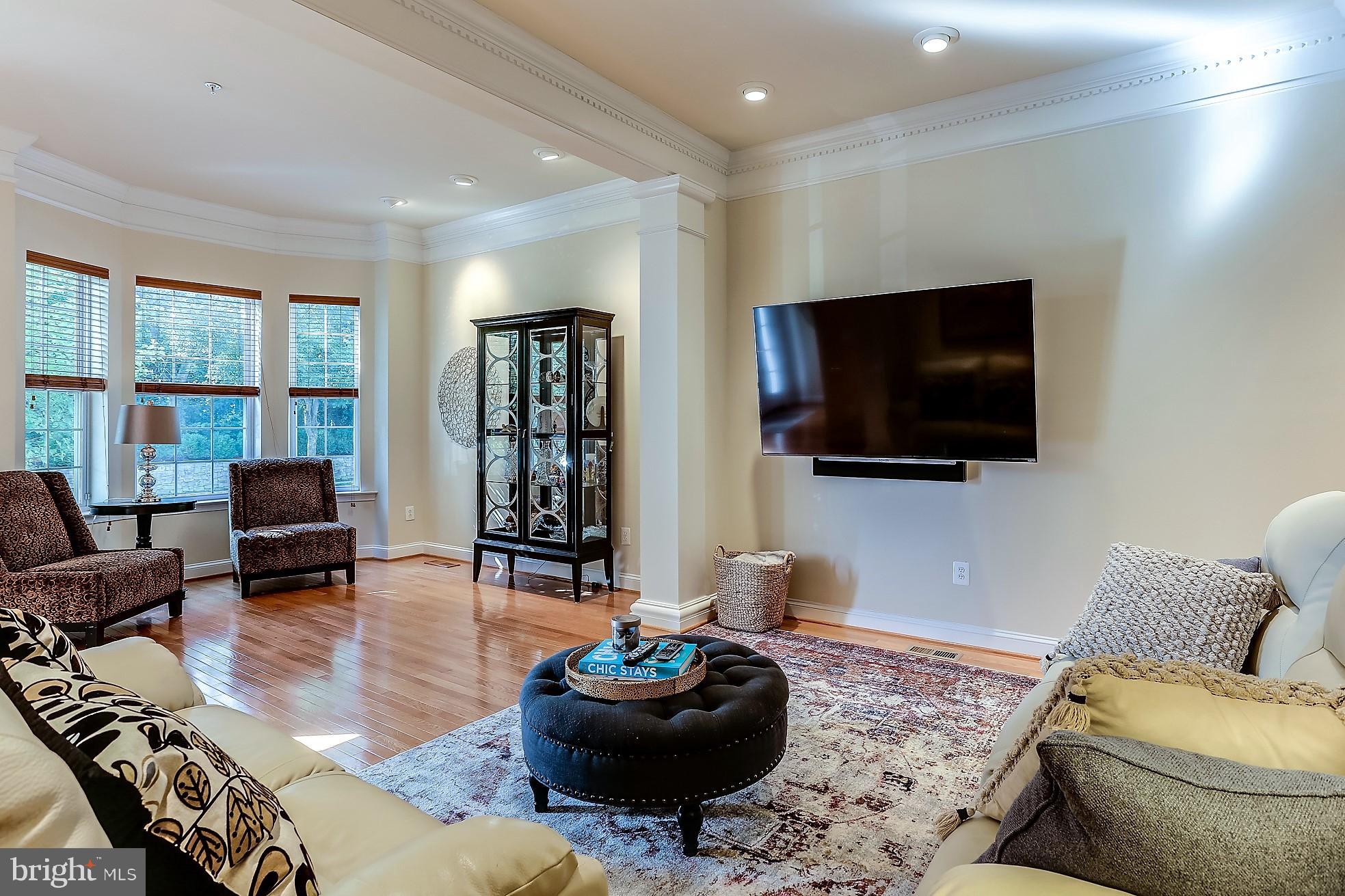 5763 Richards Valley Road Ellicott City, MD 21043 - Photo 7 of 16 Gallery Image 7