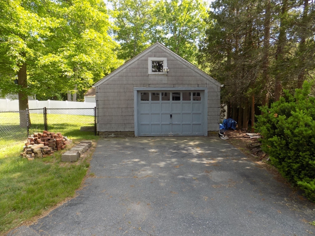 266 Alden Road Fairhaven, MA 02719 - Photo 37 of 38