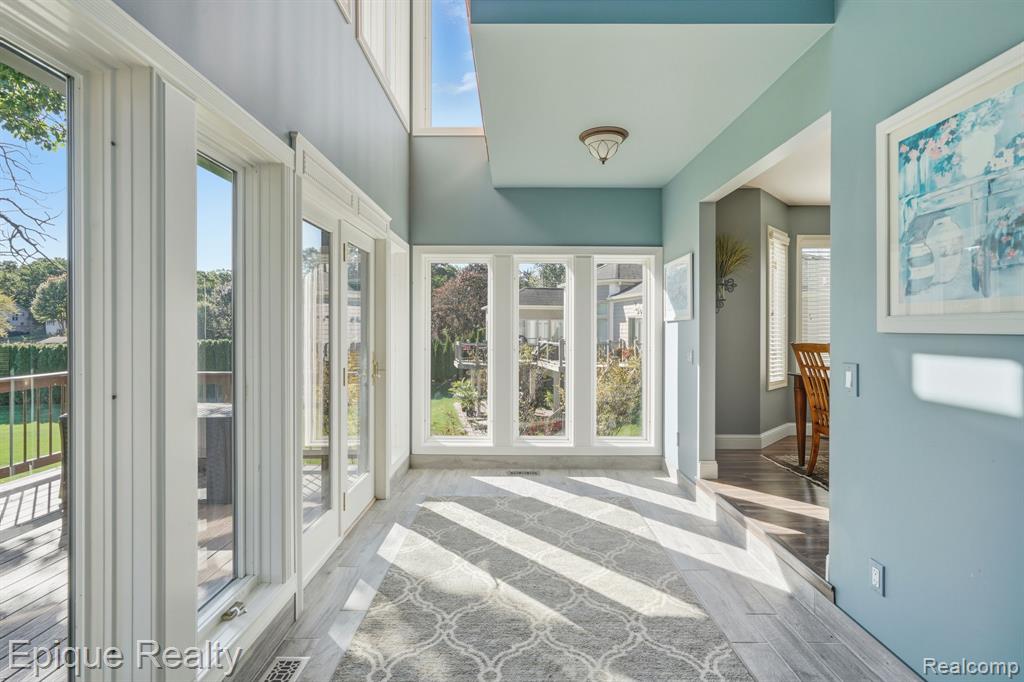 239 Pine Tree Road Lake Orion, MI 48362 - Photo 13 of 51 Gallery Image 13