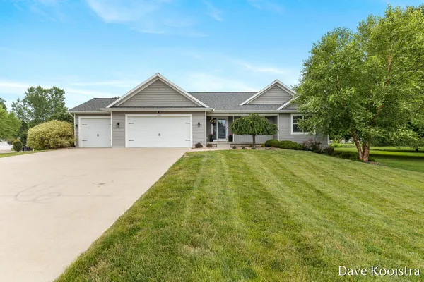 $499,900 | 1012 West Main Street, Middleville, MI 49333