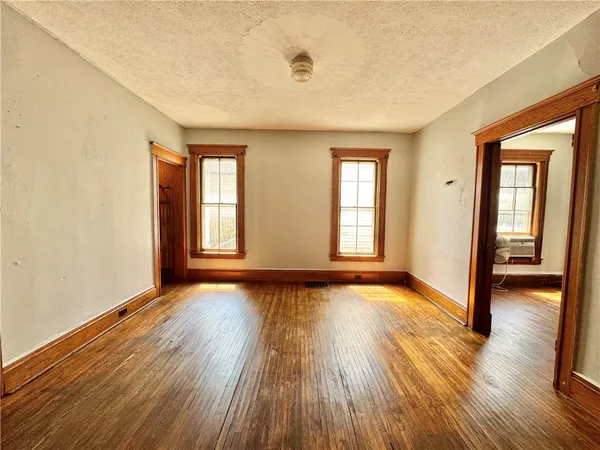 $73,500 | 513 Herrick Street, Elmira, NY 14904
