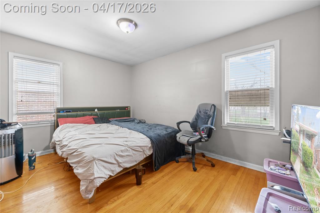 911 Sherbourne Street Inkster, MI 48141 - Photo 9 of 22