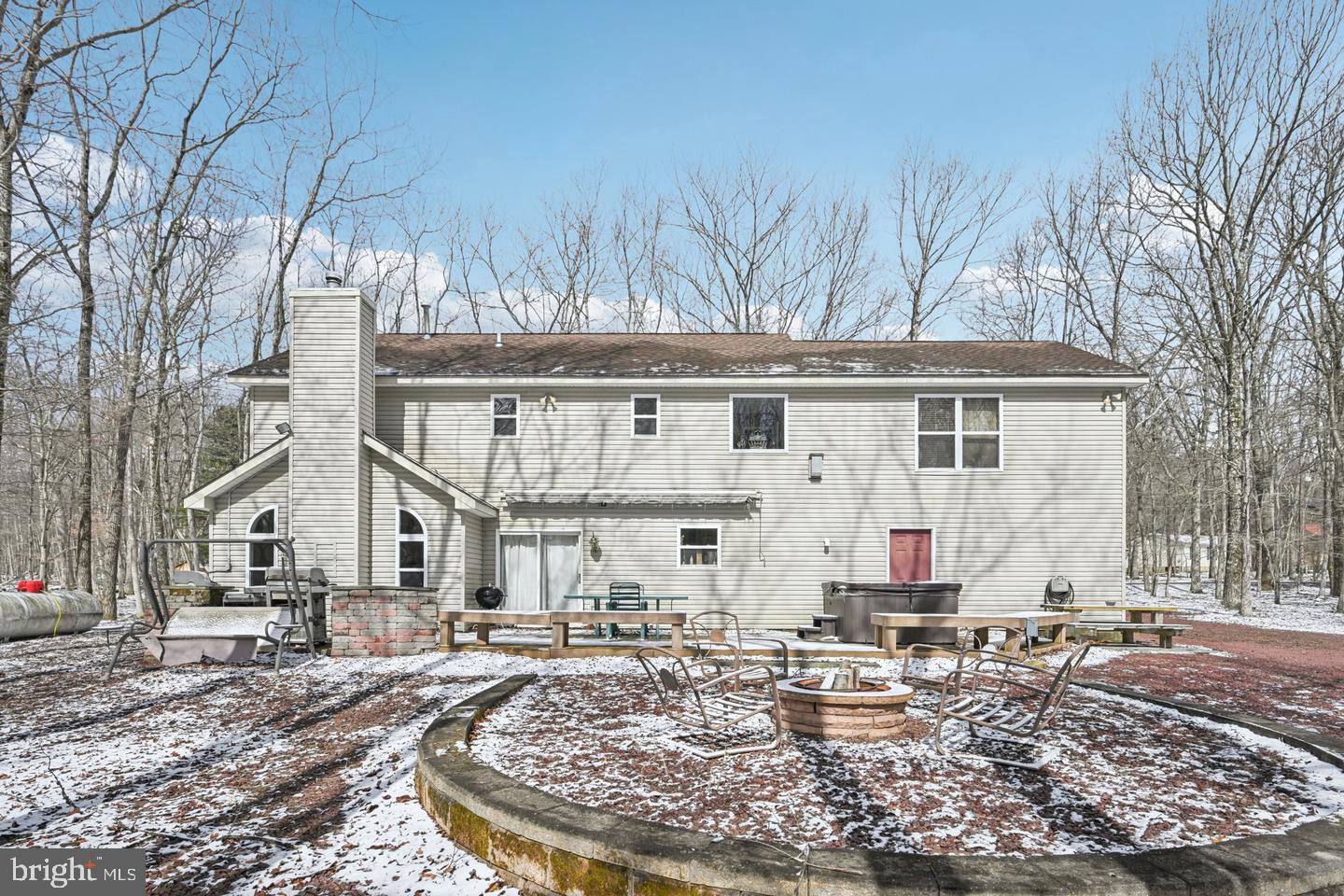 244 Tenawa Road Albrightsville, PA 18210 - Photo 8 of 55 Gallery Image 8