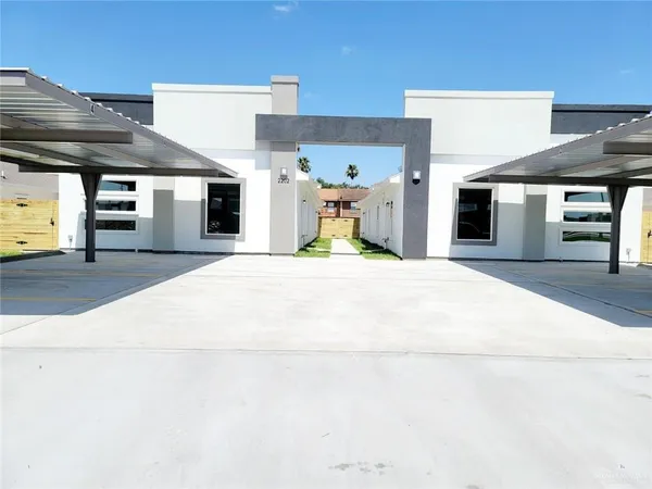 $1,150 | 2202 South Sports Drive, Unit 3, Pharr, TX 78577