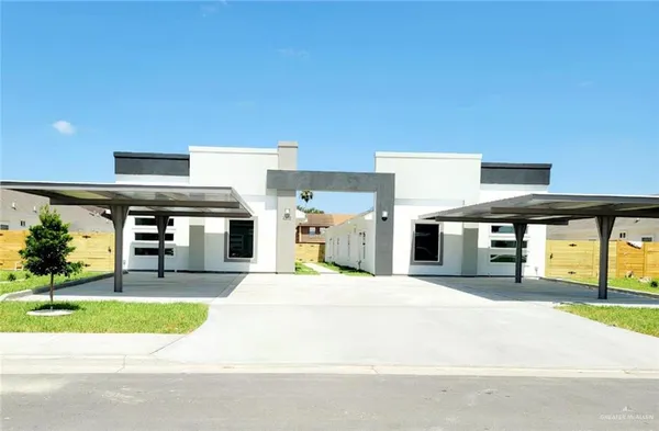 $1,150 | 2202 South Sports Drive, Unit 3, Pharr, TX 78577