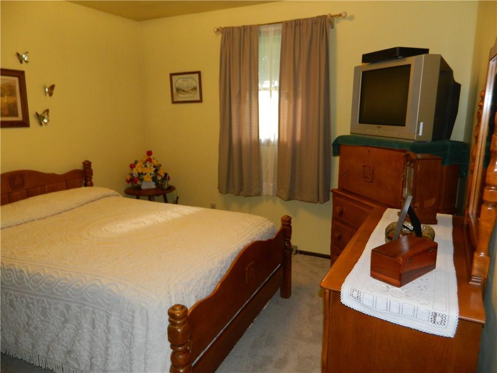 113 Iseman Road Freeport, PA 16229 - Photo 17 of 25
