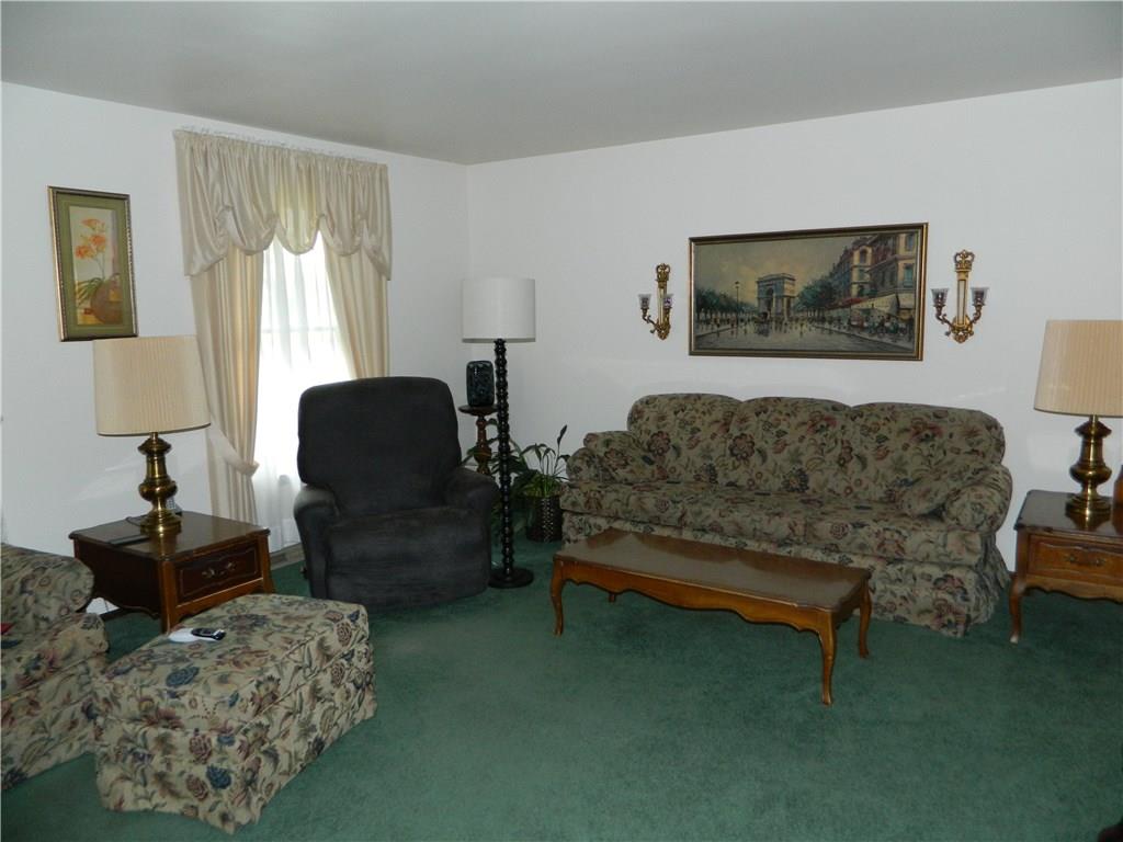 113 Iseman Road Freeport, PA 16229 - Photo 6 of 25 Immaculately kept home, truly move in ready