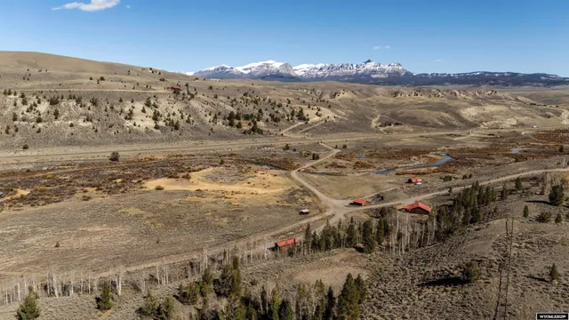 $1,200,000 | 29 Stucki Weg Drive, Dubois, WY 82513