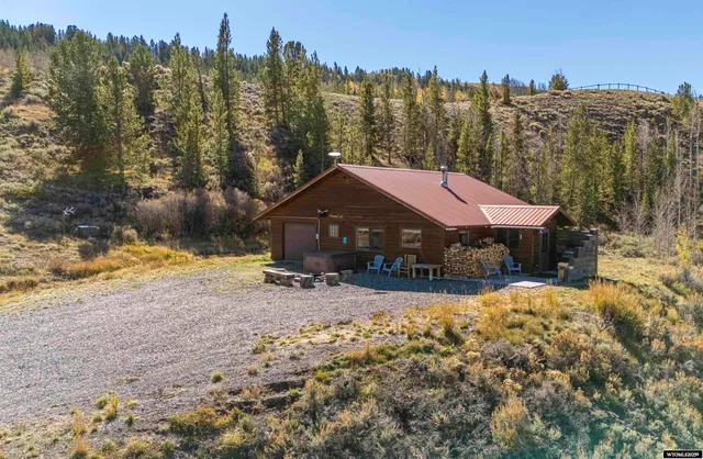 $1,200,000 | 29 Stucki Weg Drive, Dubois, WY 82513