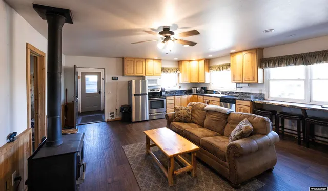 $1,200,000 | 29 Stucki Weg Drive, Dubois, WY 82513