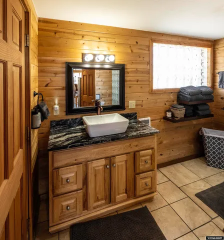 $1,200,000 | 29 Stucki Weg Drive, Dubois, WY 82513