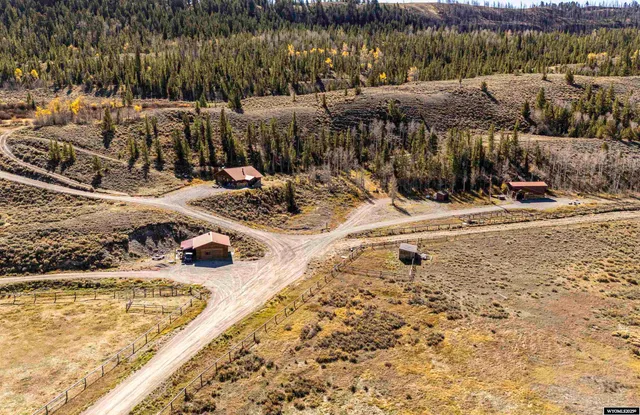 $1,200,000 | 29 Stucki Weg Drive, Dubois, WY 82513