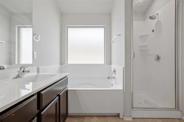 $270,000 | 2716 Skinner Drive, Lorena, TX 76655