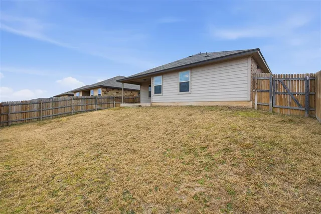 $270,000 | 2716 Skinner Drive, Lorena, TX 76655