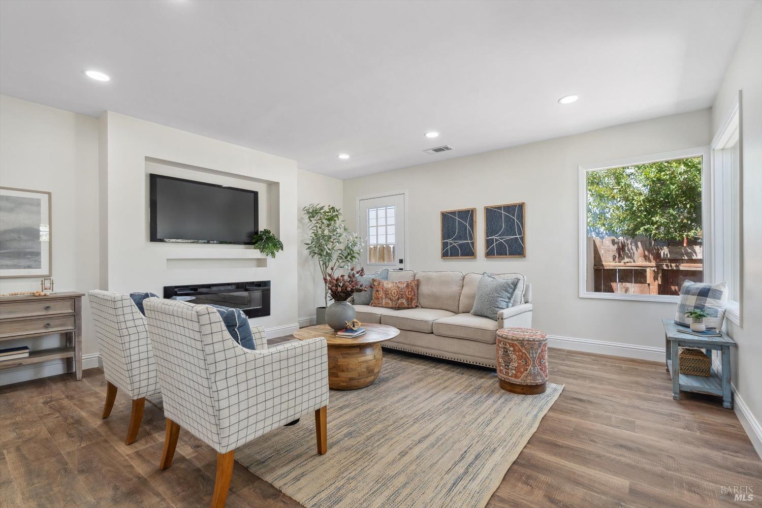 2123 Parrish Road Napa, CA 94559 - Photo 1 of 1 Gallery Image 1