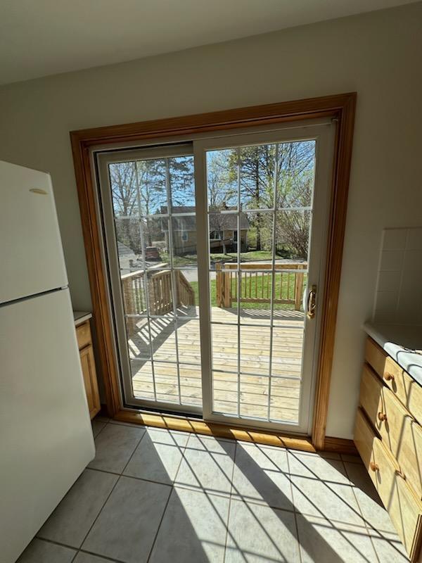 1426 Hooker Avenue Madison, WI 53704 - Photo 10 of 20 Kitchen Sliding Patio Door Angle 3