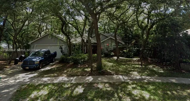$399,900 | 321 Oak Leaf Circle, Lake Mary, FL 32746