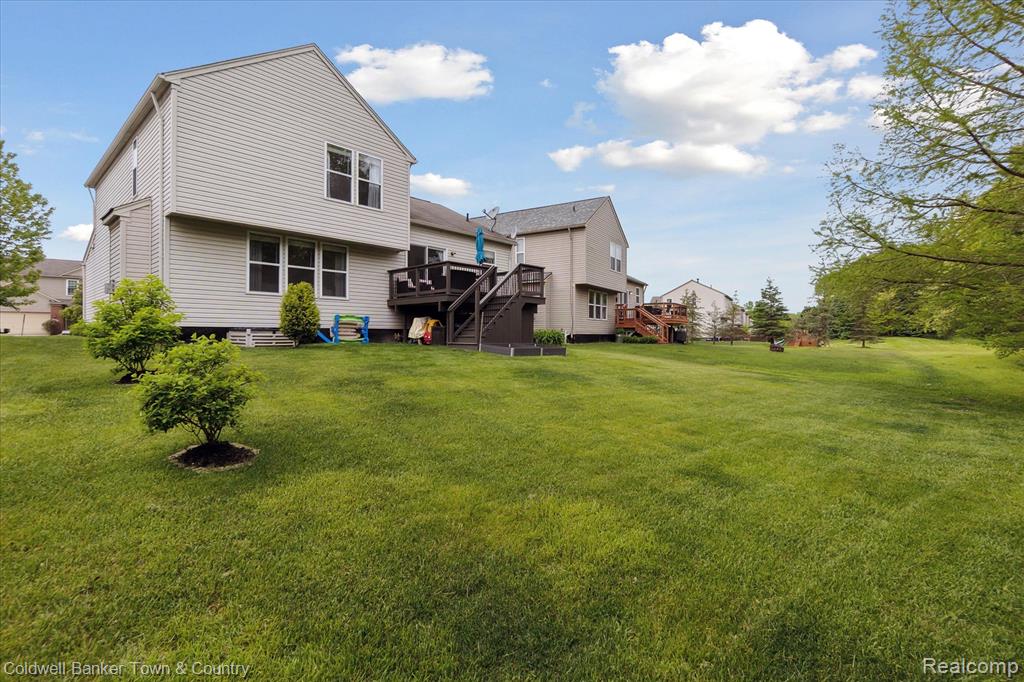1111 Callaway Court Howell, MI 48843 - Photo 40 of 49