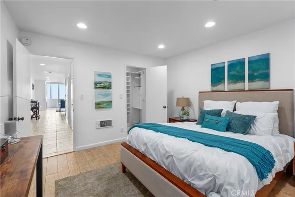 $3,795 | 615 Esplanade, Unit 105, Redondo Beach, CA 90277