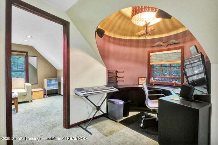 910 Jolly Road Okemos, MI 48864 - Photo 18 of 62 20220719195406270609000000-o