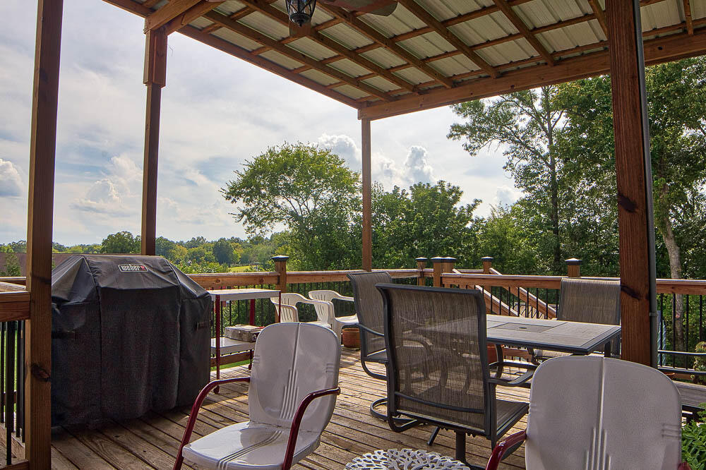 1131 Greens Lake Road East Ridge, TN 37412 - Photo 22 of 26 deck