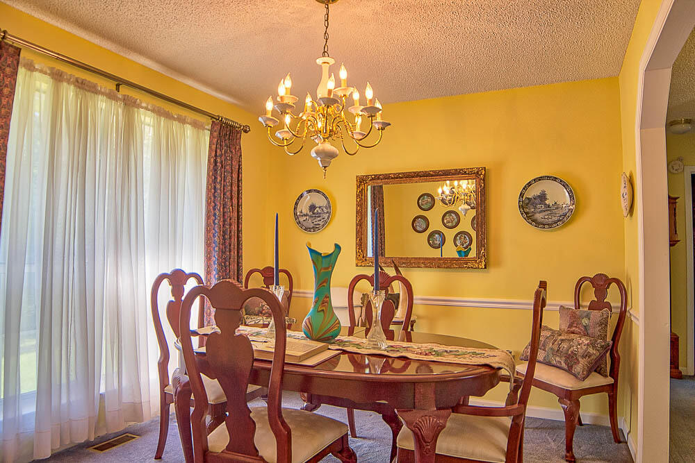 1131 Greens Lake Road East Ridge, TN 37412 - Photo 8 of 26 dining 2