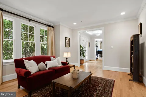 $2,195,000 | 7032 Wilson Lane, Bethesda, MD 20817
