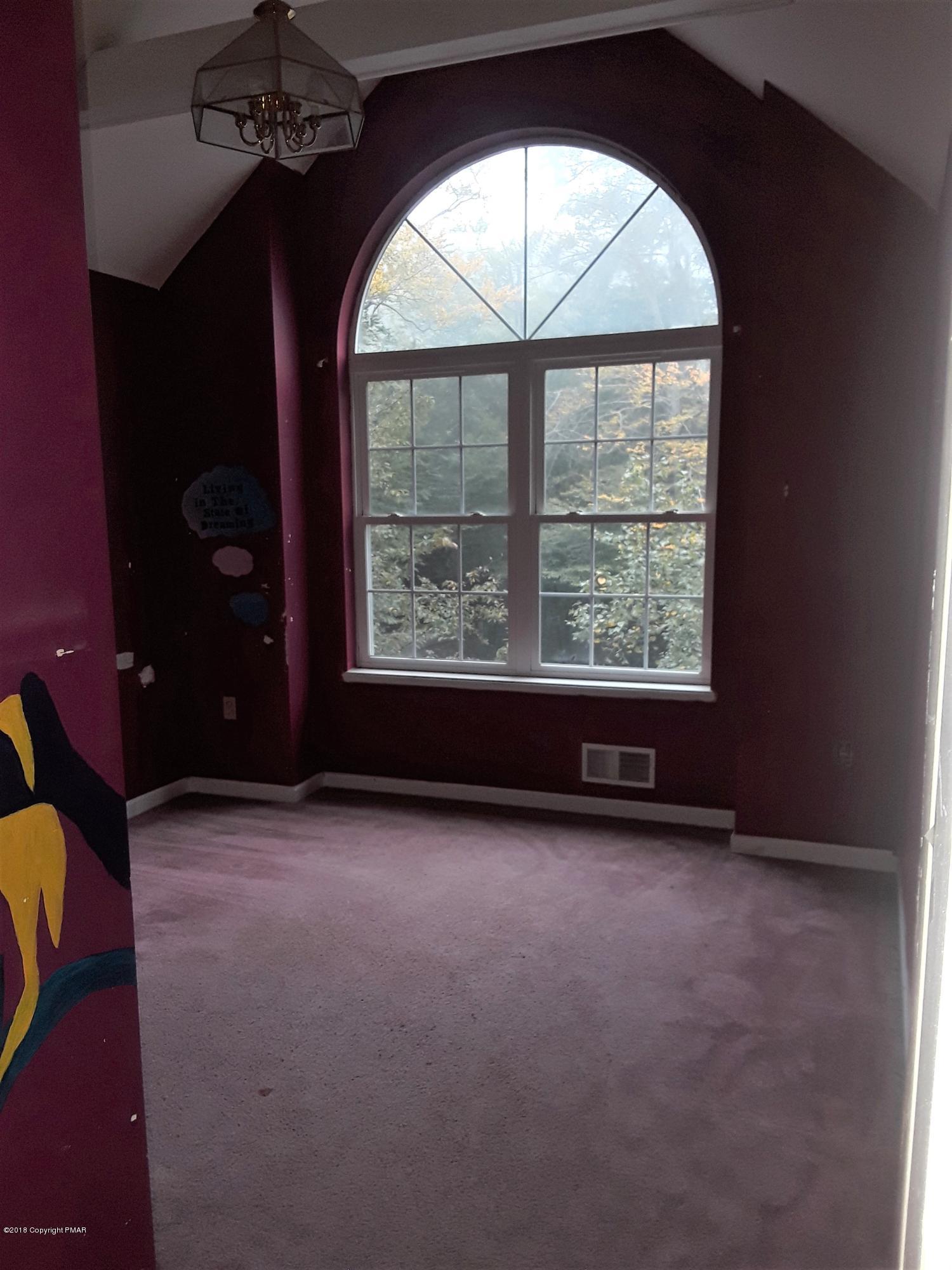 3105 Sequoia Road Tobyhanna, PA 18466 - Photo 20 of 29 an empty room with a window