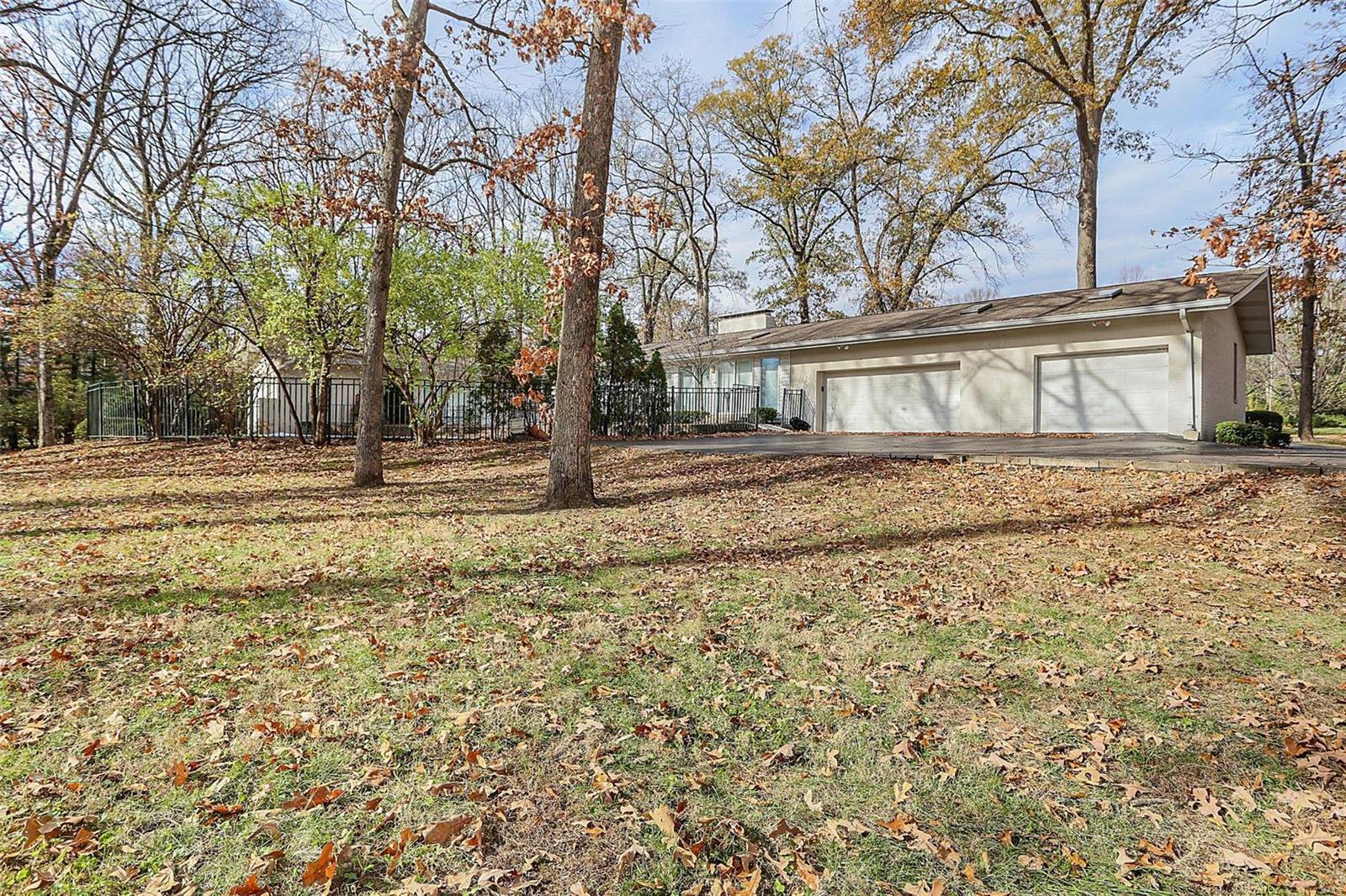 18 Devondale Lane St. Louis, MO 63131 - Photo 8 of 27