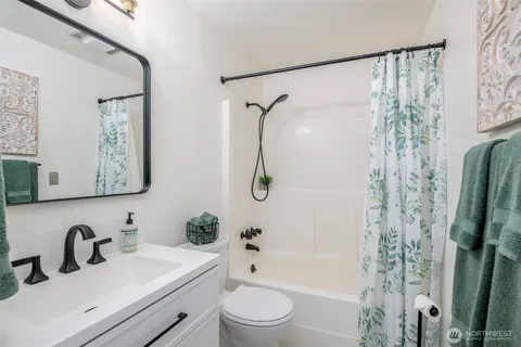 $439,000 | 6230 South Mason Avenue, Tacoma, WA 98409