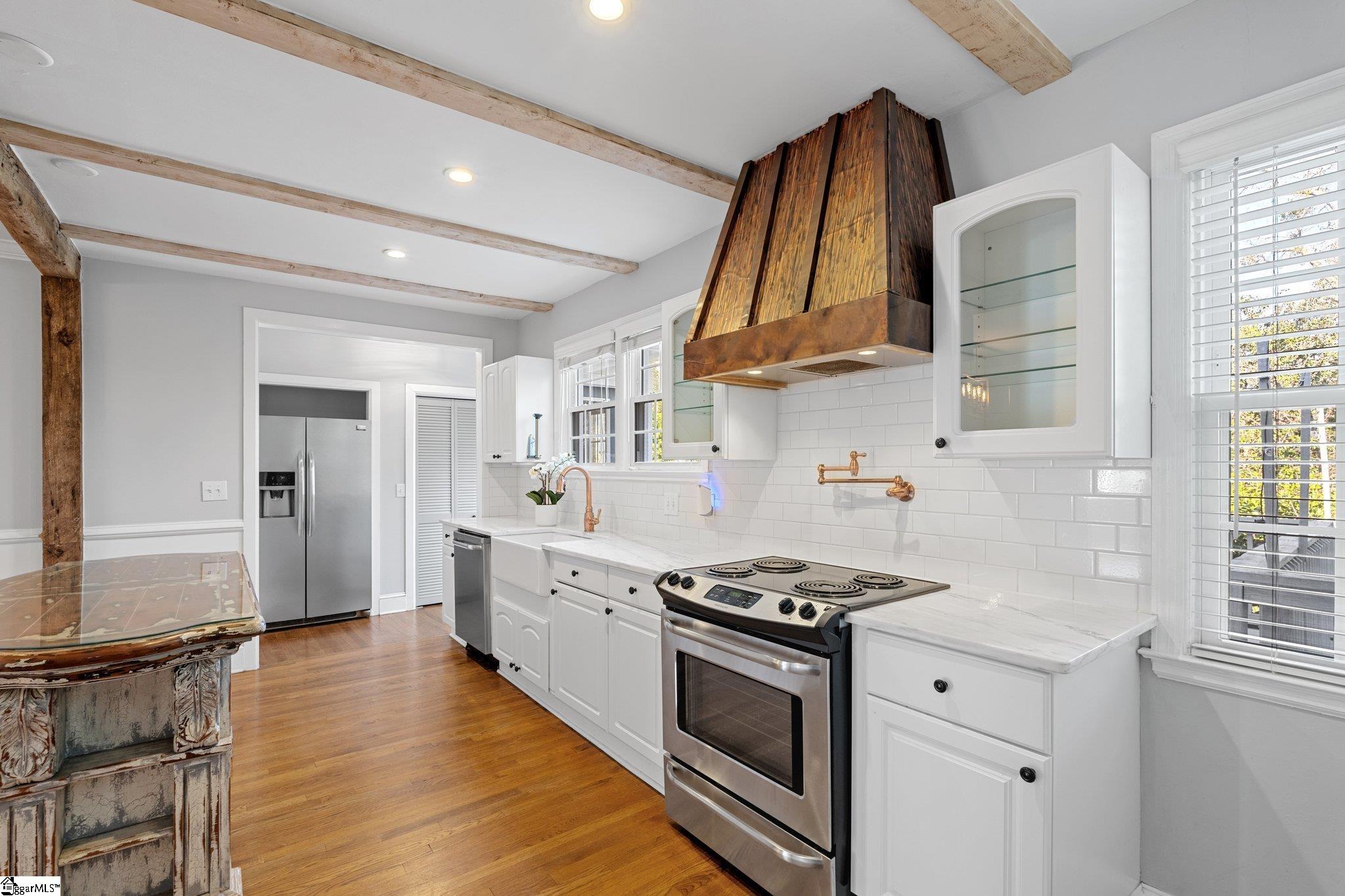 419 East Faris Road Greenville, SC 29605 - Photo 25 of 37 Gallery Image 25