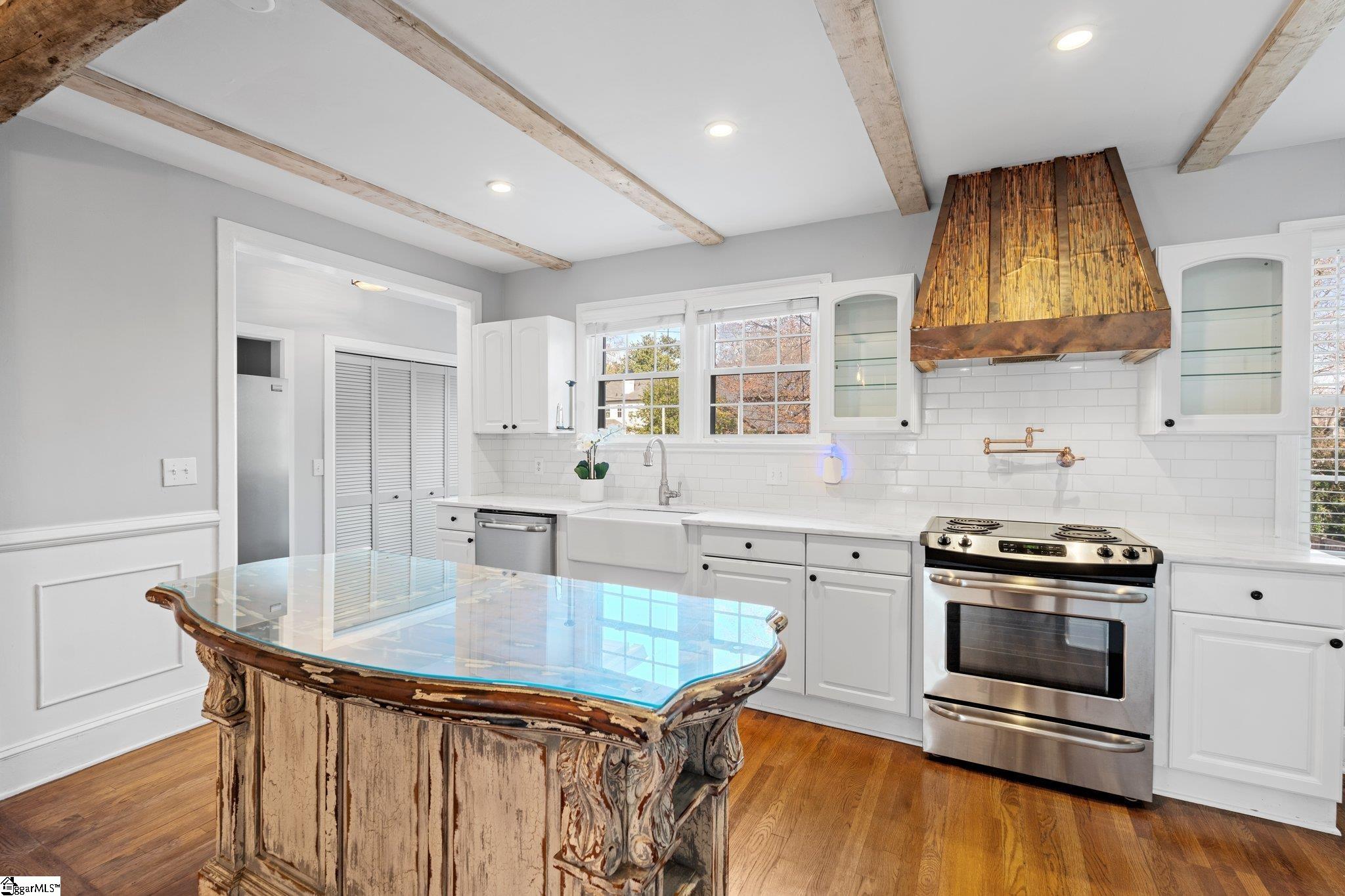 419 East Faris Road Greenville, SC 29605 - Photo 27 of 37 Gallery Image 27