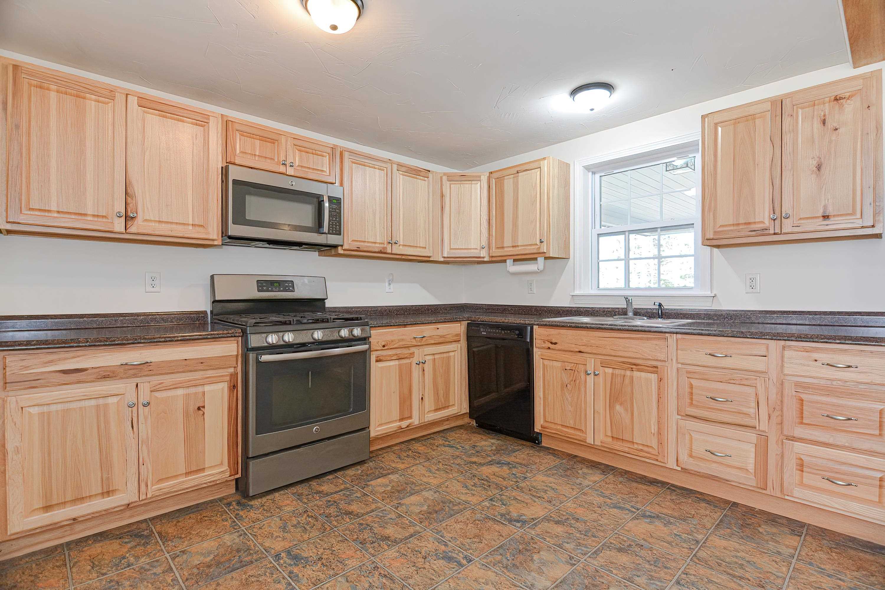 60 Bean Hill Road Belmont, NH 03220 - Photo 13 of 40