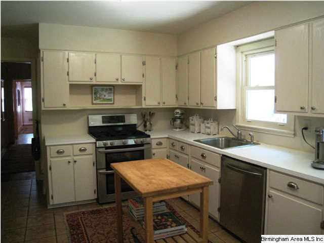 4168 Winston Way Birmingham, AL 35213 - Photo 11 of 24